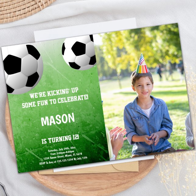 Deux balles Football Anniversaire Invitation avec  (2 Balls Soccer Birthday Invitations with photo)