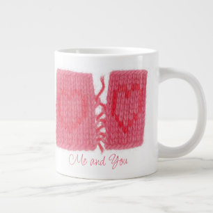 DEUX CŒURS TRICOTÉS Grand Mug Blanc + Texte