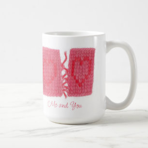 DEUX CŒURS TRICOTÉS Grande Tasse Blanche + Texte