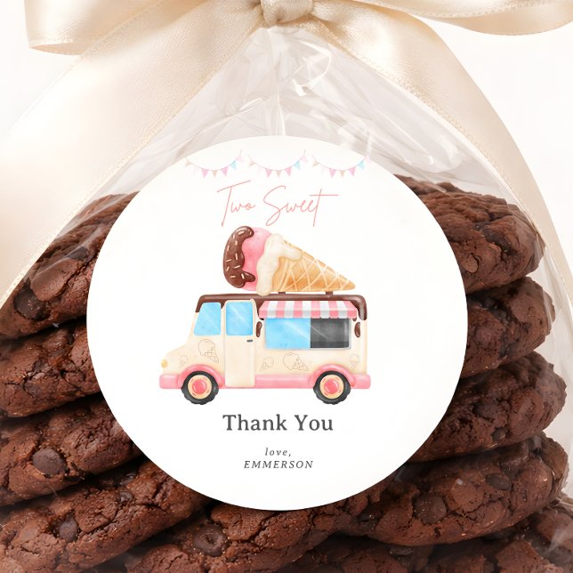 Deux doux autocollants de camion de glace d'annive (Two Sweet 2nd Birthday Ice Cream Struck Thank You Classic Round Sticker)
