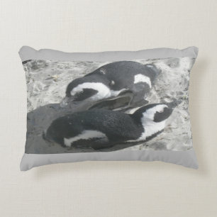 Deux mignons pingouins Coussin