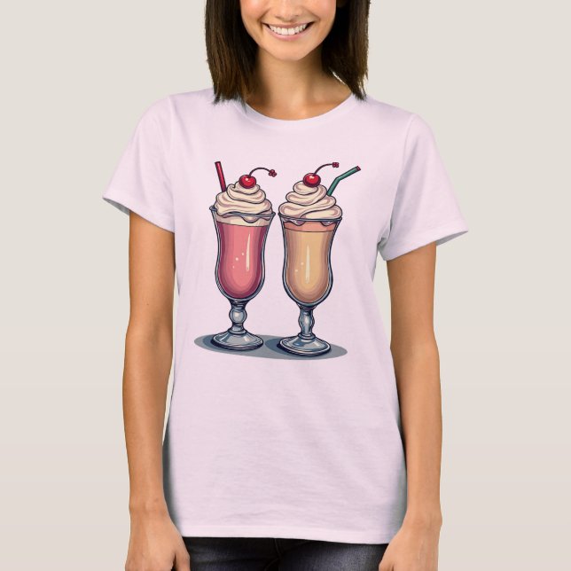 Deux Milkshakes Yummy, T-shirt Graphique pour femm (Devant)