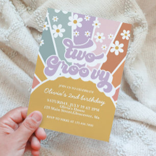Deux Super Retro Sunshine Rainbow Daisy Invitation