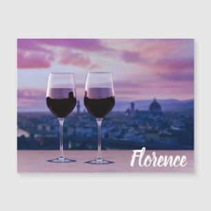 Deux verres de vin rouge sur la ligne d'horizon de