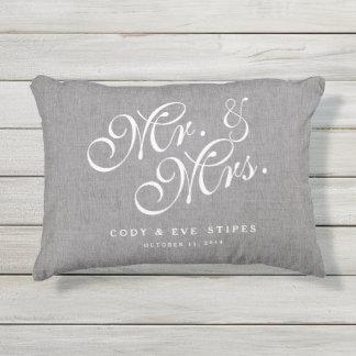 D'extérieur Gray Linen Initiales M. et Mme la Mariage Coussin