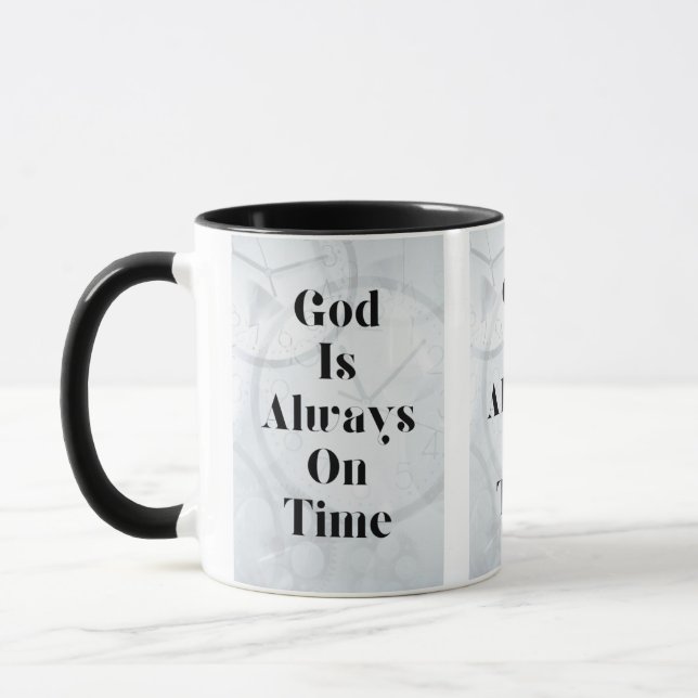 Dieu Est Toujours À Temps Mug À Deux Tons (Gauche)