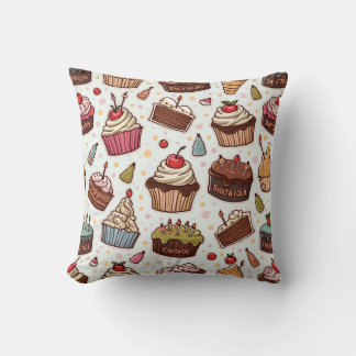 Différents coussins motif de gâteau