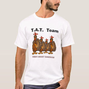 Dindes contre le T-shirt drôle de thanksgiving