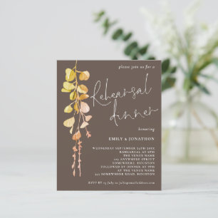 Dîner de répétition aux tons terreux d'eucalyptus 