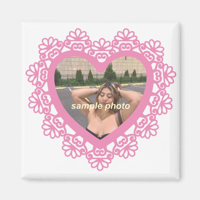 Dingus Heart and Lace Magnet (Devant)