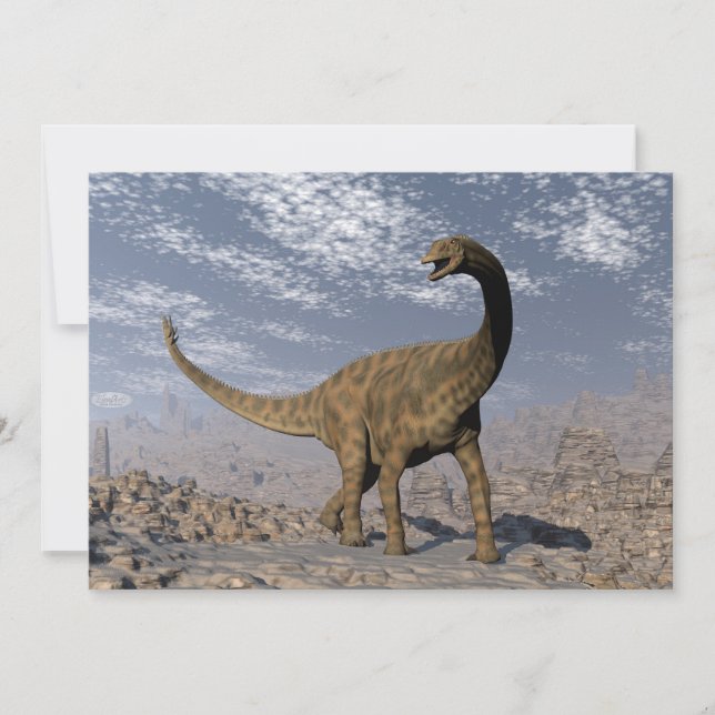 dinosaure de Spinophorosaure marchant dans le dése (Devant)