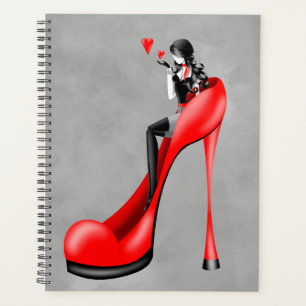 Divinité de la mode en rouge stiletto