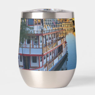 Dixie Belle près du pont de Londres au lac Havasu