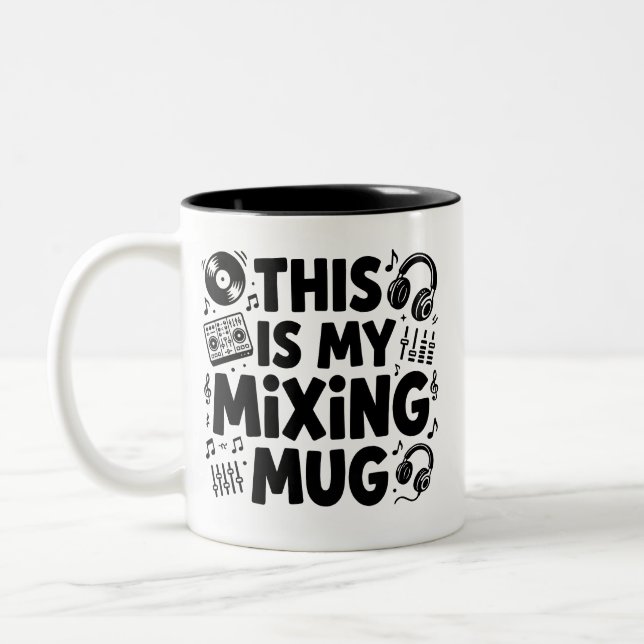 DJ Mixing Mug | Funny Music Lover Coffee Cup (Gauche)