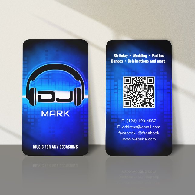 DJ Modern Royal Blue Carte de visite avec code QR (Créateur téléchargé)