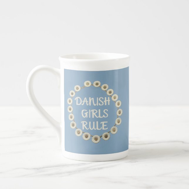 DK Girls Rule Mug (Gauche)
