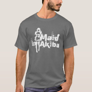 Domestique dans le T-shirt foncé de base d'Akiba