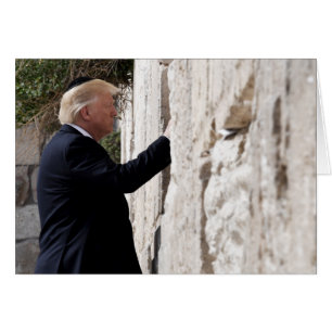 Donald Trump place la note dans le mur occidental