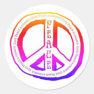 Donner Un Sticker De Chance À Peace