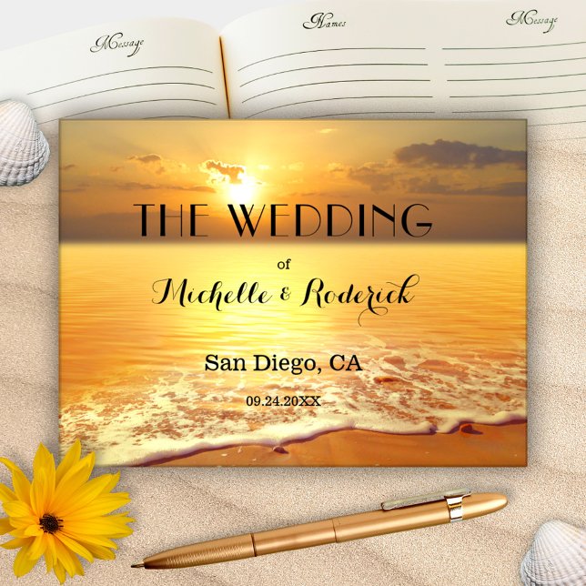 D'or Beach Sunset Photo personnalisée Mariage Livre d'i (A romantic wedding guest book featuring a painting of a sunset on the beach with your custom photo)