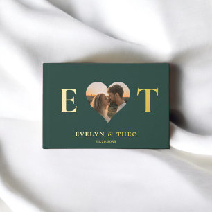 D'or Élégant Monogram Heart Green Mariage livre d'hôtes