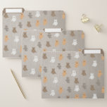 Dossier Motif d'ours mou<br><div class="desc">Un mignon motif en coudley avec une texture de lin beige brun look arrière - plan. Un design idéal pour tous ceux qui aiment les ours, les animaux en peluche, les animaux de la forêt, etc. Parfait pour la décoration de la maison, la décoration de la crèche des chambres pour...</div>