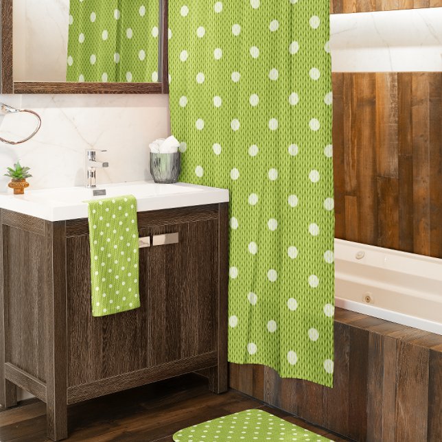 Dotty Delft rideau de douche verte (Dotty Delight green shower curtain in the bathroom. )