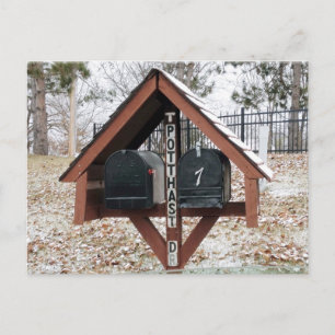 Double boîte aux lettres sous la carte postale du 