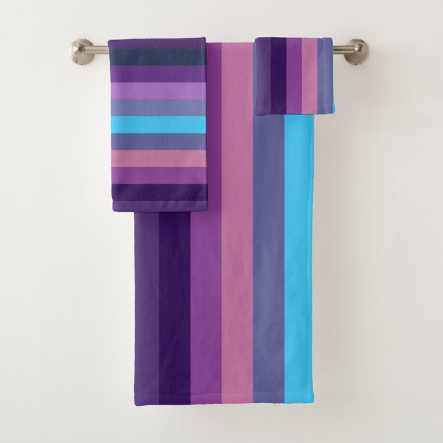 Douce Motif Rayé Bleu-Violet Éclectique Épuré (En situation)