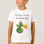 Dragon Birthday Brother T-Shirt<br><div class="desc">Célébrer un anniversaire est une affaire de famille ! Obtenez des chemises assorties pour toute la famille afin que vous puissiez célébrer dans le style. Non seulement c'est amusant de faire correspondre le thème, mais cela permet aux autres parents de savoir facilement qui sont les hôtes de la fête !...</div>