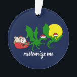 Dragon Reindeer Vol Père Noël Sleigh Noël<br><div class="desc">Un joli cadeau de Noël avec des rennes de dragon tirant le Père Noël dans son traîneau. Un drôle de cadeau de vacances d'imaginaire avec deux dragons verts volant devant la lune portant des chapeaux de Père Noël. Customisez-le pour rendre un enfant très heureux ou un fan d'imaginaire.</div>