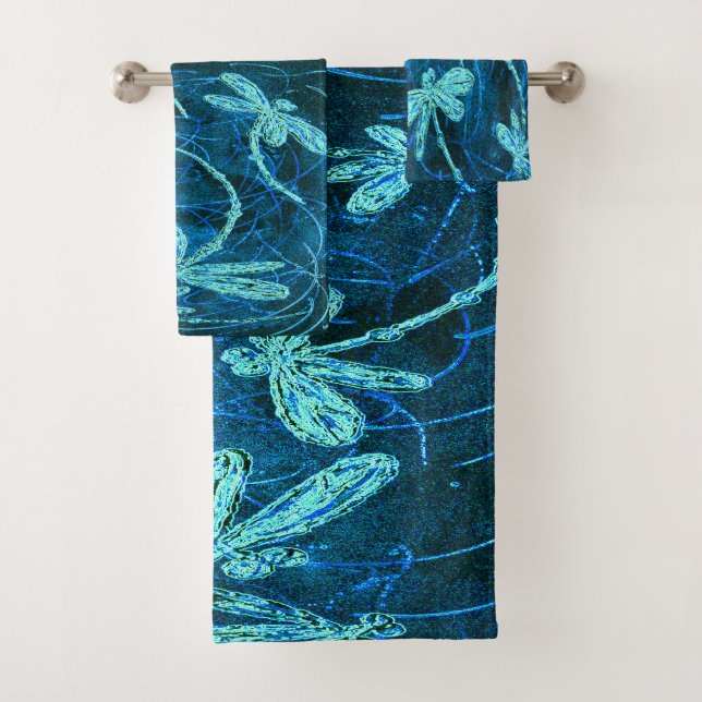 Dragonfly Dance Blue Tango Towel Set (En situation)