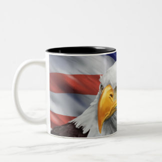 Drapeau américain patriotique Aigle café Mug