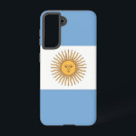 Drapeau Coque Samsung Galaxy S21 d'Argentine<br><div class="desc">Transformez votre Samsung Galaxy S21 en symbole de fierté argentine avec notre couverture exclusive avec le drapeau de l'Argentine ! Réalisée avec une attention minutieuse aux détails, cette couverture présente fièrement le design emblématique du drapeau argentin. Le drapeau présente trois bandes horizontales de bleu clair et blanc, avec au centre...</div>