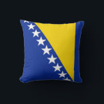 Drapeau de Bosnie x Coussin du Drapeau<br><div class="desc">Le drapeau de Bosnie-Herzégovine orne les deux côtés de ce coussin. Un accent créatif pour les ménagères bosniaques.</div>
