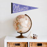 Drapeau Fanion Décor d'art mural pour enfants de deuxième année v<br><div class="desc">Drapeau de pin peint décoré d'un mur pour enfants de deuxième année vintage</div>