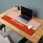 Drôle Respiration Minimaliste Moderne Gras Rose Or<br><div class="desc">Ajoutez un peu de plaisir et de personnalité à votre espace de travail avec ce tapis de bureau amusant! Ce tapis de bureau propose une citation de motivation hilarante qui vous fera sourire à chaque fois que vous le regardez. Que vous travailliez à la maison ou dans un bureau, ce...</div>