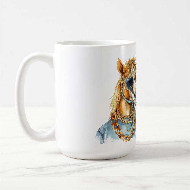 Drôle tasse de cheval prêt pour le spectacle de ch (Gauche)