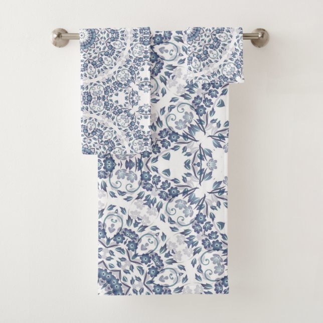 Dusty bleu blanc Floral Motif Mandala (En situation)