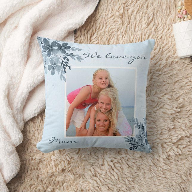 Dusty Blue Floral Design Maman Coussin photo (Couverture)