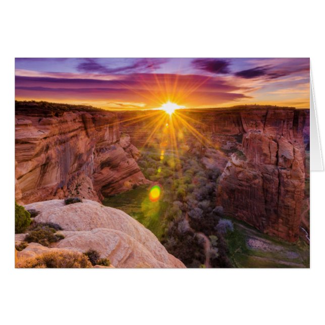 Éclatement solaire à Canyon de Chelly, AZ (Devant horizontal)