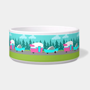 Écuelle Le rétro campeur/remorque et la voiture choient la