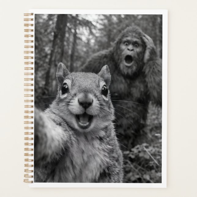 Écureuil Bigfoot Selfie Surpris (Devant)