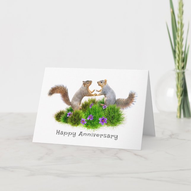 Écureuils en Herbe et Fleurs Carte Anniversaire (Devant)