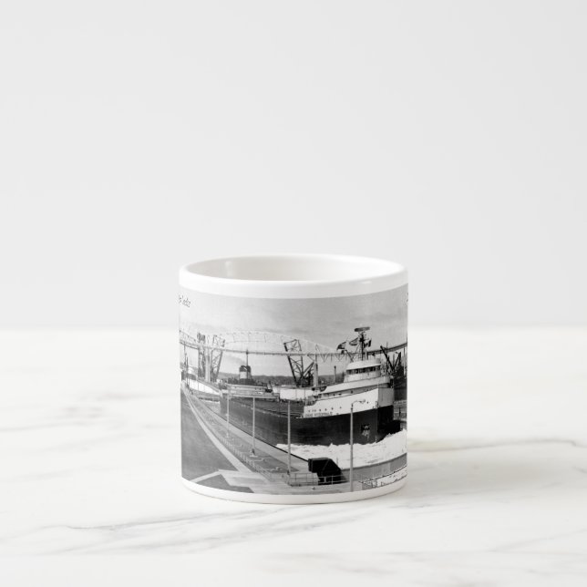Edmund Fitzgerald Soo Locks expresso mug (Devant)