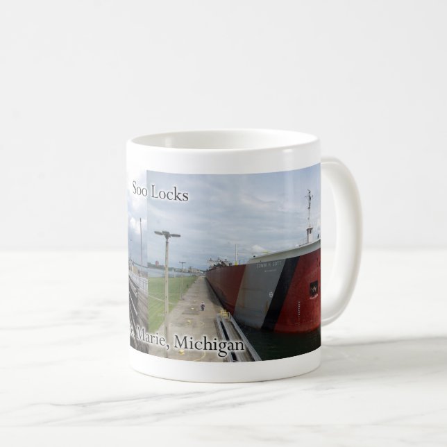 Edwin H. Gott dans la tasse Soo Locks (Devant droit)
