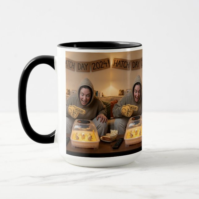 Egg-citement at Home – Cozy Cheer Mug (Gauche)