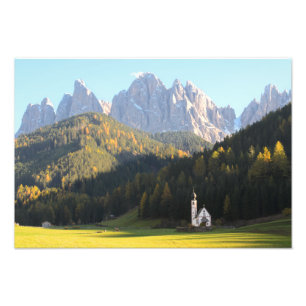 Église avec Dolomites montagne photo arrière - pla