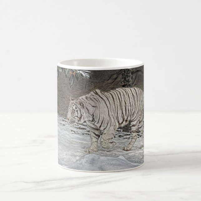 Égrappage blanc de tigre dans la tasse de neige (Centre)