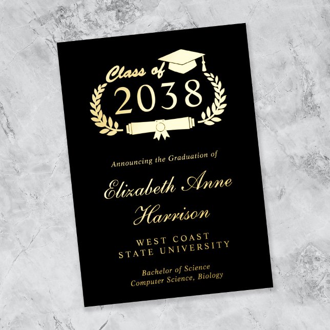 Élégant Black College Graduation Faire-part de l'h (An elegant photo collage graduation announcement to celebrate the graduate's achievements)